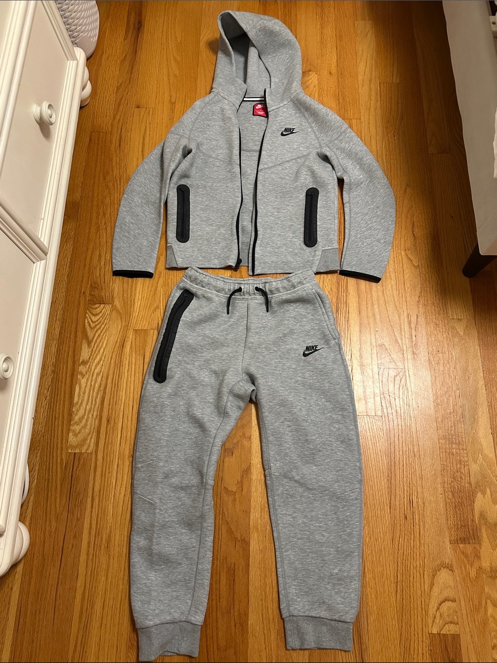 Nike Kids Grey Hooded Sweatpants & Joggers Set with Black Accents